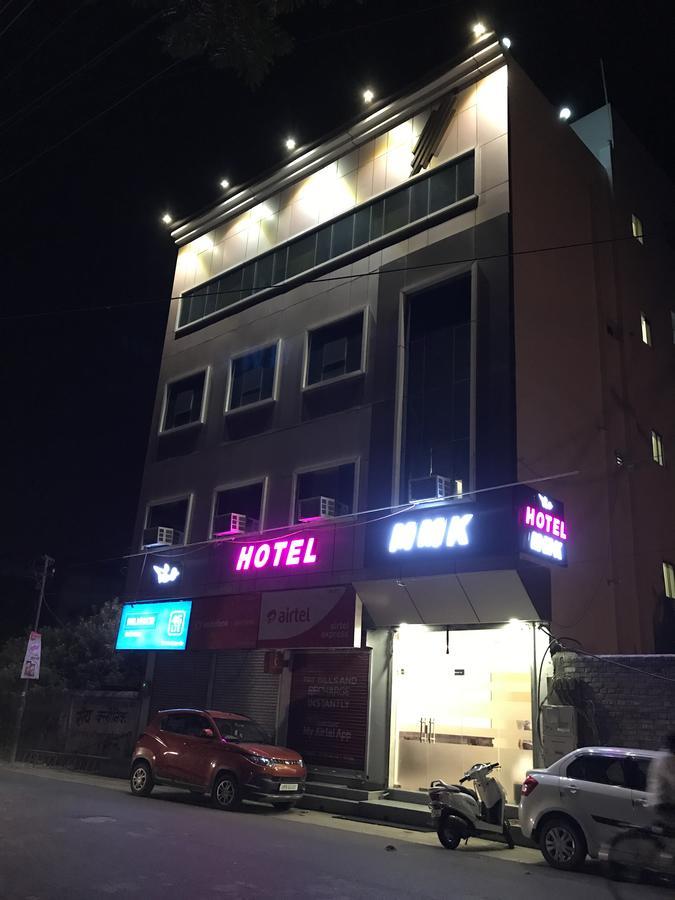 Hotel Mmk Kanpur Zewnętrze zdjęcie