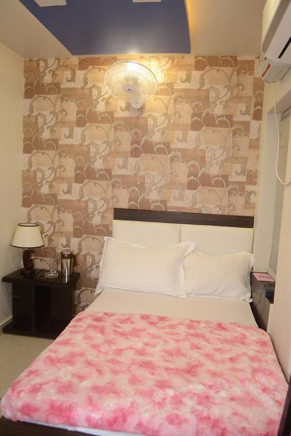 Hotel Mmk Kanpur Zewnętrze zdjęcie